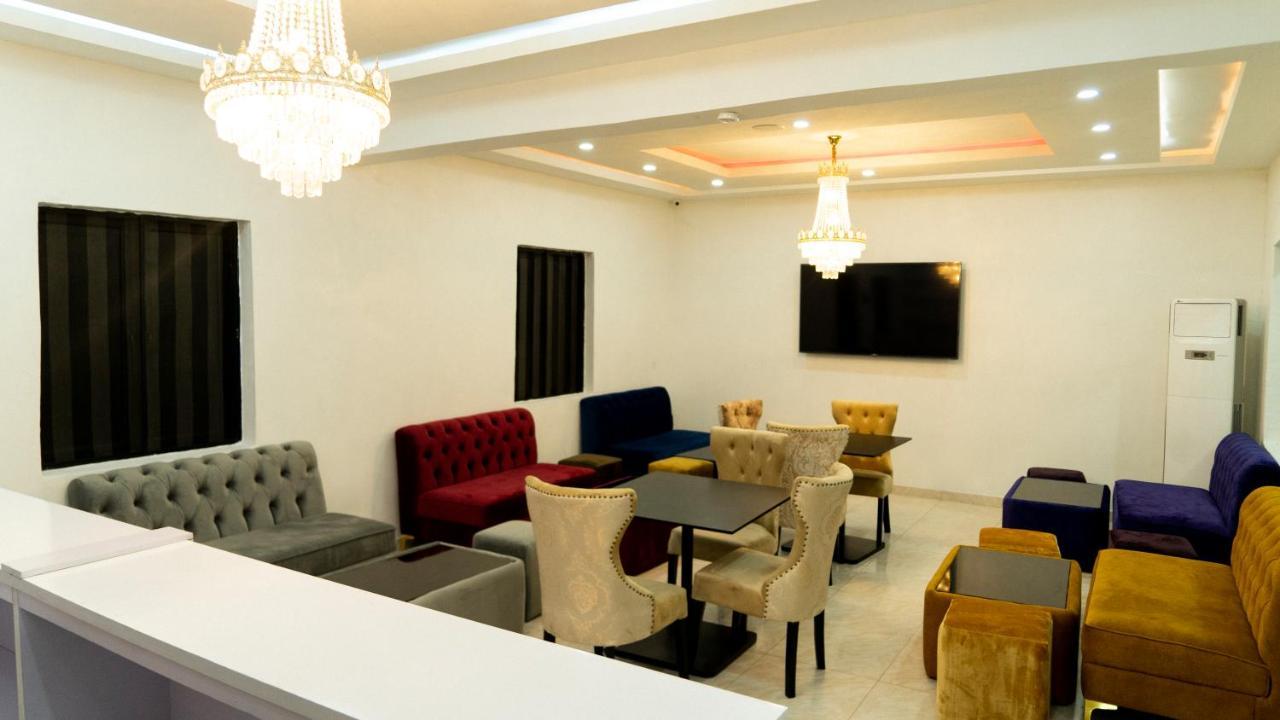 247 Luxury Hotel & Apartment Ajah Lekki Dış mekan fotoğraf