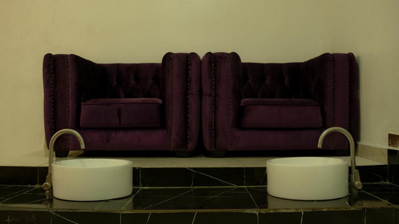 247 Luxury Hotel & Apartment Ajah Lekki Dış mekan fotoğraf