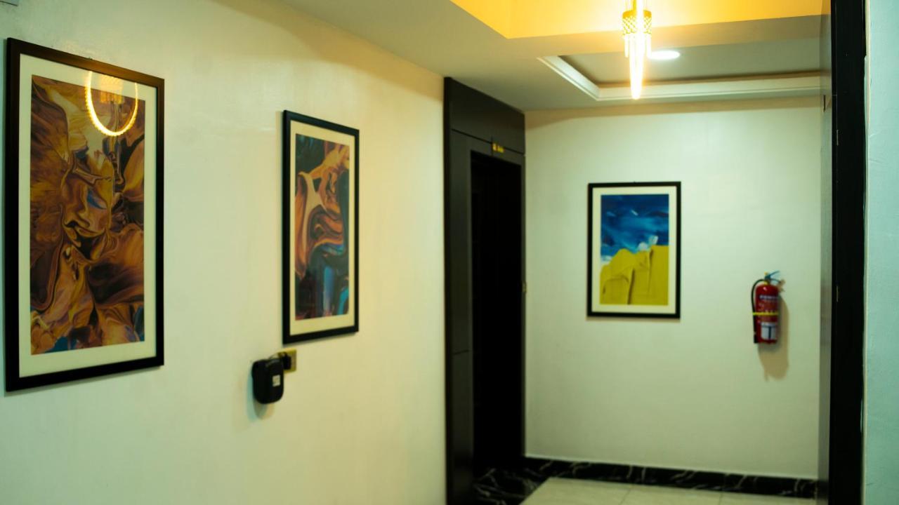 247 Luxury Hotel & Apartment Ajah Lekki Dış mekan fotoğraf