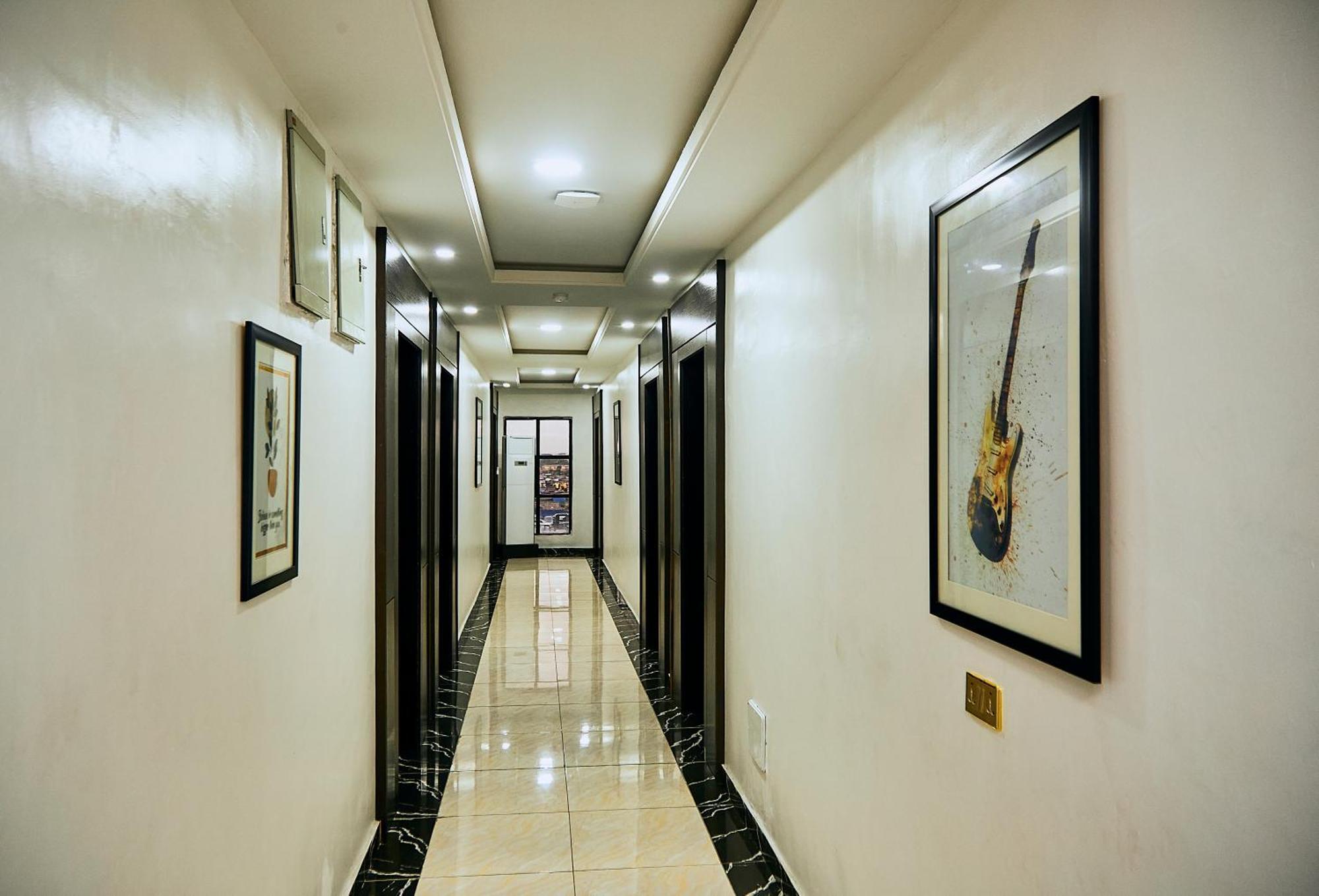 247 Luxury Hotel & Apartment Ajah Lekki Dış mekan fotoğraf