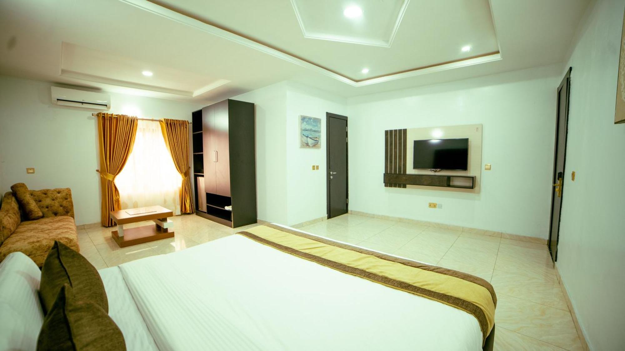 247 Luxury Hotel & Apartment Ajah Lekki Dış mekan fotoğraf